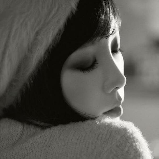 TAEYEON - 4th Mini [What Do I Call You]