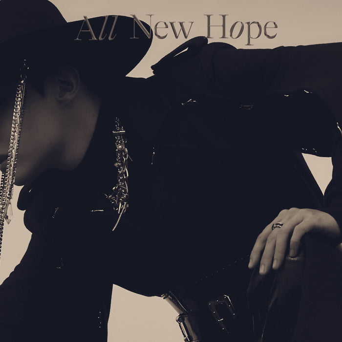J-Hope präsentiert endlich sein eigenes Fotobuch "All New Hope"!