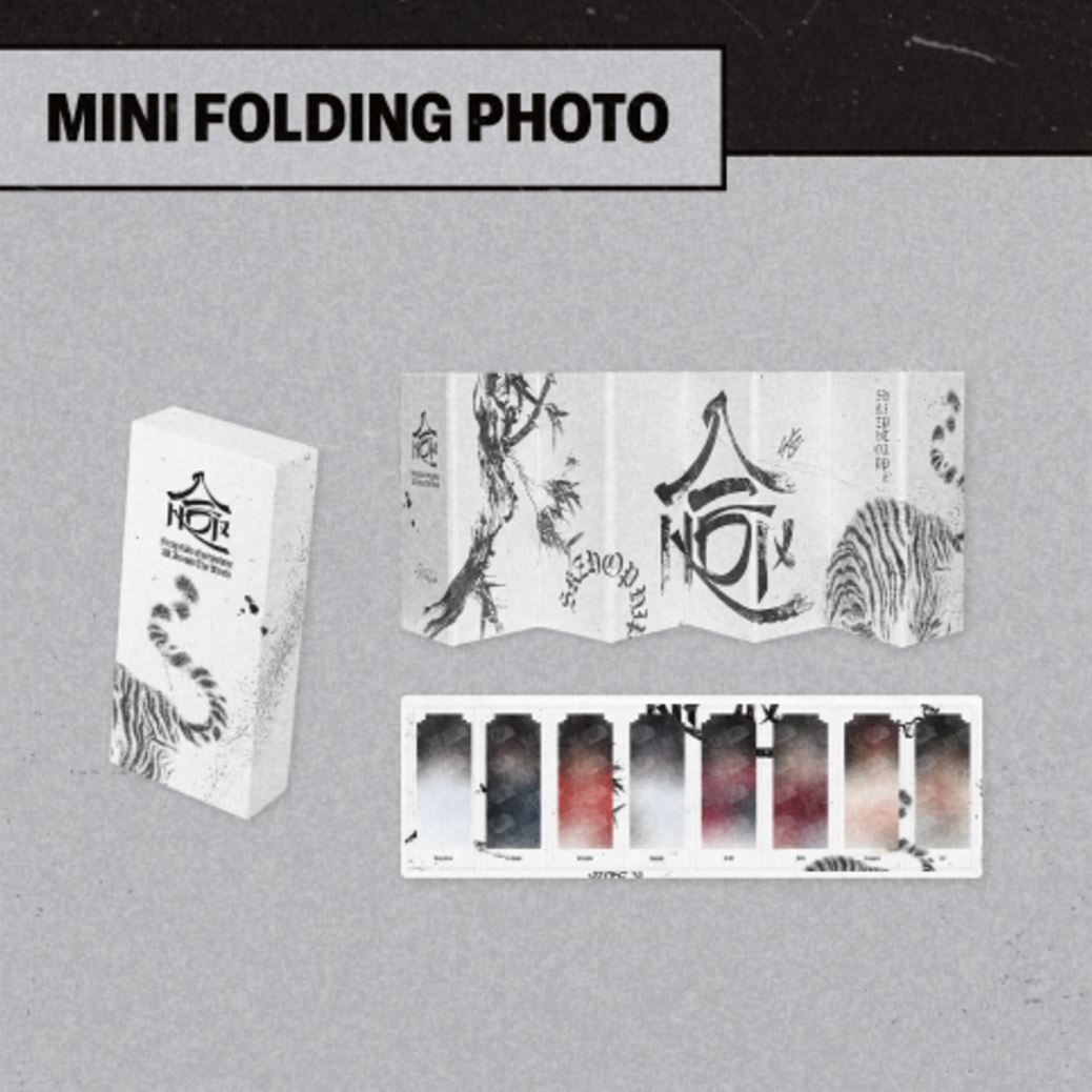 STRAY KIDS - '合 (HOP)' POP-UP STORE MD